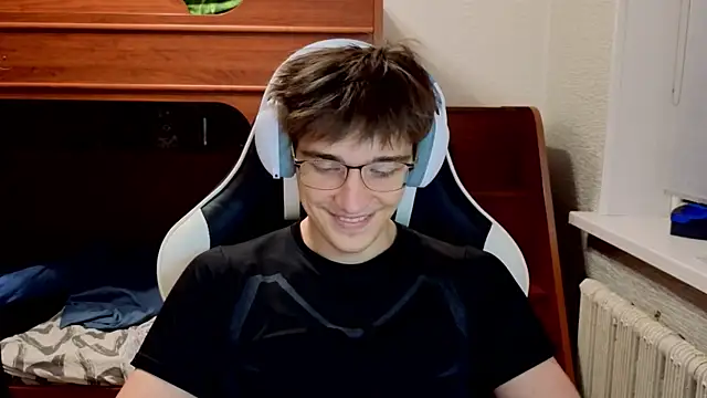 sweeetangeel online show from December 20, 2025, 5:49 pm