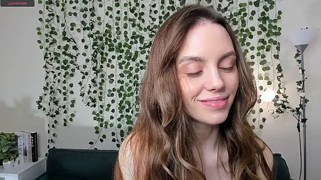 sweet and flirt online show from October 29, 2025, 7:18 am