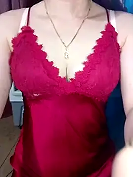 LeanaLy online show from April 16, 2026, 1:01 pm