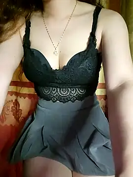 LinaCii online show from October 24, 2025, 3:27 am