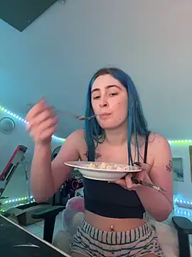 minalfpro online show from April 13, 2026, 8:13 pm