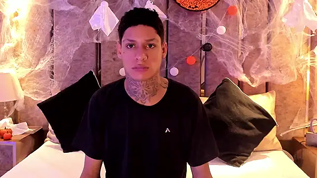 Snapshot of GaelCarter chatting on October 30, 2025, 4:33 am GaelCarter online show from October 30, 2025, 4:33 am