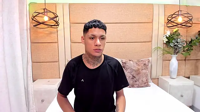 Snapshot of GaelCarter chatting on November 25, 2025, 4:46 am GaelCarter online show from November 25, 2025, 4:46 am