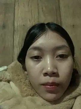 Snapshot of linh-lan1 chatting on November 18, 2025, 2:53 pm linh-lan1 online show from November 18, 2025, 2:53 pm