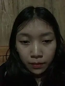 Snapshot of linh-lan1 chatting on November 23, 2025, 12:26 pm linh-lan1 online show from November 23, 2025, 12:26 pm