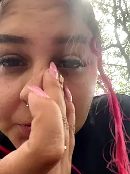 atennea diiossa online show from November 16, 2025, 4:45 pm