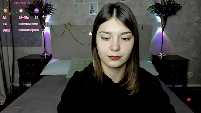 Snapshot of MargoChill chatting on January 13, 2026, 2:32 pm MargoChill online show from January 13, 2026, 2:32 pm