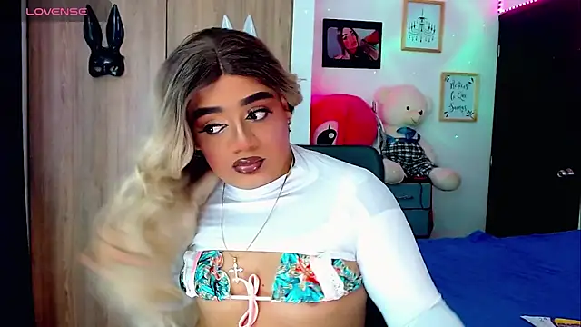 Snapshot of Sofiabigcock22 chatting on November 12, 2025, 11:25 am Sofiabigcock22 online show from November 12, 2025, 11:25 am