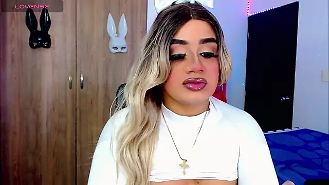 Snapshot of Sofiabigcock22 chatting on October 25, 2025, 11:53 am Sofiabigcock22 online show from October 25, 2025, 11:53 am