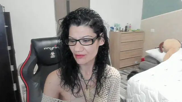 SweetSin40 online show from March 20, 2026, 9:05 pm