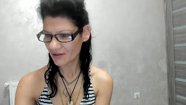 SweetSin40 online show from November 25, 2025, 8:09 pm