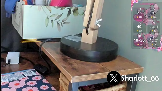 Sharlott smith online show from December 1, 2025, 9:15 pm