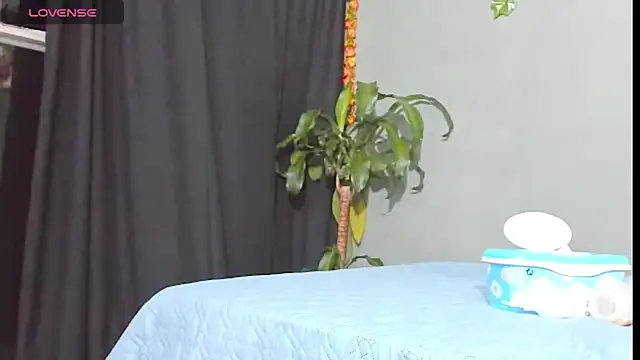 Sharlott smith online show from October 23, 2025, 11:47 pm