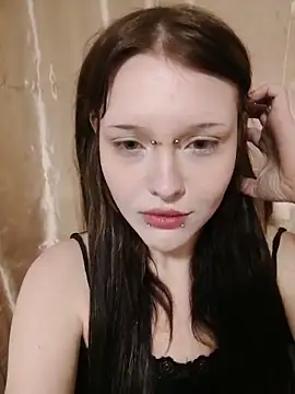 Snapshot of WickedBelle chatting on October 25, 2025, 5:02 pm WickedBelle online show from October 25, 2025, 5:02 pm