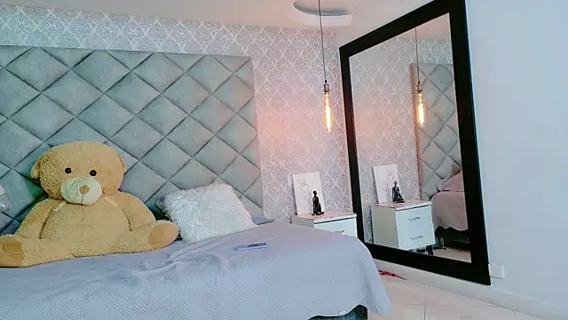 Snapshot of CARO_ADAMS1 chatting on February 4, 2026, 11:16 am CARO ADAMS1 online show from February 4, 2026, 11:16 am