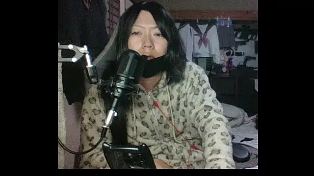 Snapshot of harinyanxxx chatting on December 18, 2025, 7:07 pm harinyanxxx online show from December 18, 2025, 7:07 pm