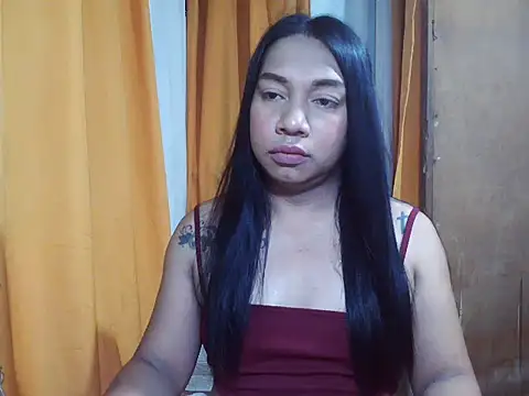Snapshot of ellah_morenax chatting on May 13, 2026, 6:53 am ellah morenax online show from May 13, 2026, 6:53 am
