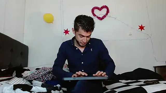 Snapshot of picante70_ chatting on October 26, 2025, 11:21 am picante70 online show from October 26, 2025, 11:21 am