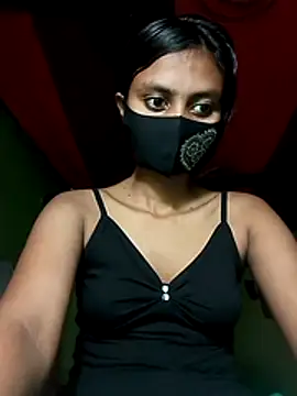 Night Queen20 online show from October 31, 2025, 8:33 am