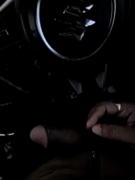 Snapshot of crawlerdrill chatting on December 3, 2025, 12:26 pm crawlerdrill online show from December 3, 2025, 12:26 pm