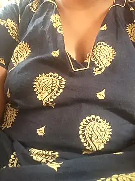 Snapshot of SX-ANA chatting on February 4, 2026, 10:21 am SX-ANA online show from February 4, 2026, 10:21 am