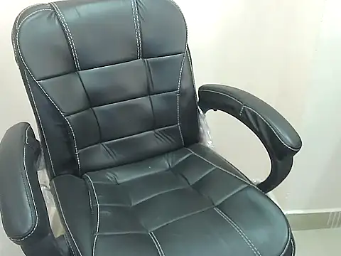 notty heena online show from November 8, 2025, 4:16 am