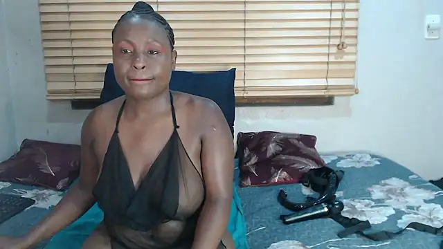 Snapshot of BlackDiamond21xx chatting on January 8, 2026, 1:11 am BlackDiamond21xx online show from January 8, 2026, 1:11 am