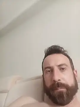 szabi1995 online show from July 1, 2026, 7:52 am