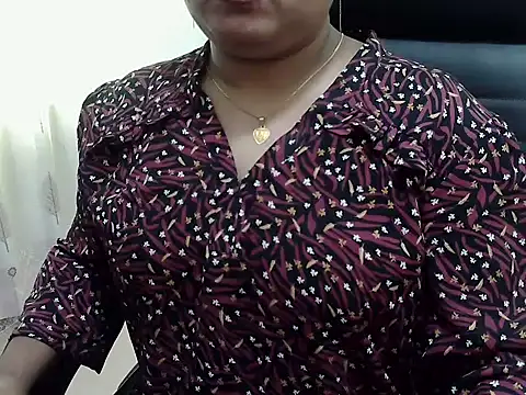 Snapshot of SexyRani2000 chatting on May 4, 2026, 7:55 am SexyRani2000 online show from May 4, 2026, 7:55 am