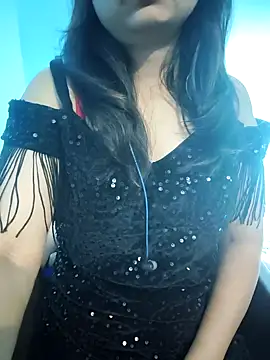 Snapshot of Model_Show01 chatting on November 29, 2025, 5:46 pm Model Show01 online show from November 29, 2025, 5:46 pm