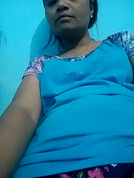 Snapshot of Model_Show01 chatting on October 30, 2025, 12:36 pm Model Show01 online show from October 30, 2025, 12:36 pm