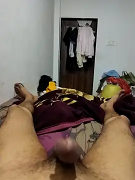 Playboyx143xh online show from April 6, 2026, 6:09 pm