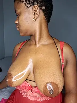 Snapshot of certifiedhottie2025 chatting on January 15, 2026, 9:56 am certifiedhottie2025 online show from January 15, 2026, 9:56 am