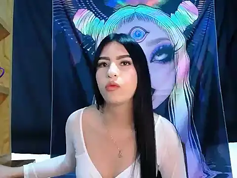 Snapshot of AlanaCollins- chatting on October 19, 2025, 11:46 am AlanaCollins- online show from October 19, 2025, 11:46 am