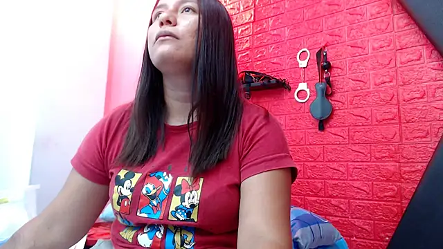 69echeila online show from October 13, 2025, 3:57 pm