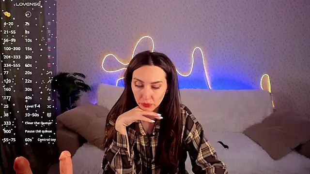 Lilith Sora online show from April 8, 2026, 11:39 pm