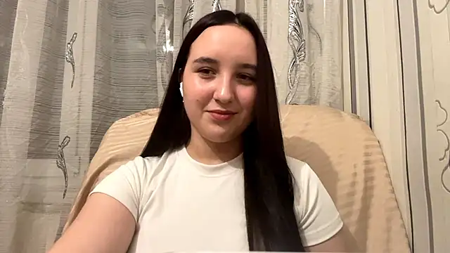 DaisyMolly online show from November 12, 2025, 9:51 pm