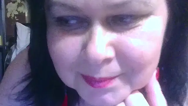 CharleeKendall online show from November 9, 2025, 6:01 pm