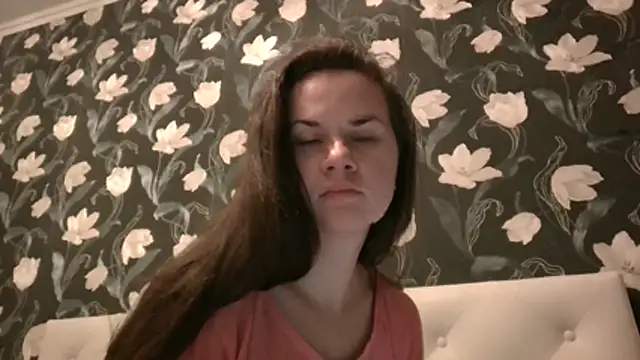 Snapshot of GiaaCaranggi chatting on December 13, 2025, 8:04 pm GiaaCaranggi online show from December 13, 2025, 8:04 pm