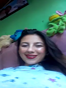 Naomy-daviis online show from October 19, 2025, 10:12 pm