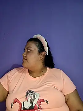 natt-bigass online show from April 17, 2026, 2:14 am