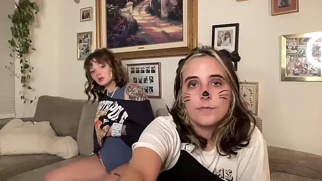 lill daddysgirl online show from November 1, 2025, 2:07 am