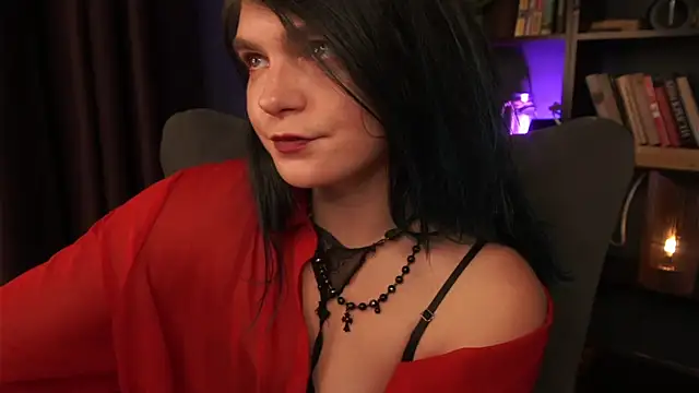 Snapshot of pussysauruss chatting on October 19, 2025, 2:42 pm pussysauruss online show from October 19, 2025, 2:42 pm
