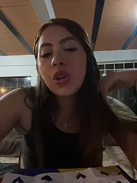 Snapshot of Emily_Joee chatting on October 24, 2025, 3:49 am Emily Joee online show from October 24, 2025, 3:49 am