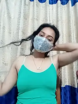 Hot Baby250 online show from May 13, 2026, 12:34 pm