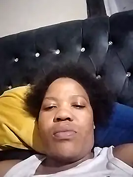 CaramelBoootie online show from November 15, 2025, 5:50 pm