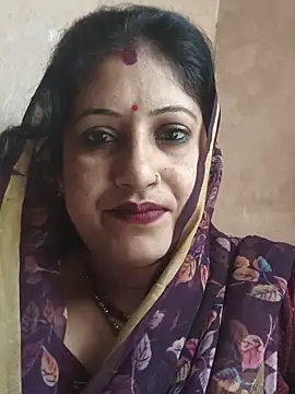 Snapshot of Rayal_bhabi chatting on June 10, 2026, 12:12 am Rayal bhabi online show from June 10, 2026, 12:12 am