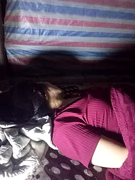 siusiu-00 online show from March 24, 2026, 6:41 pm