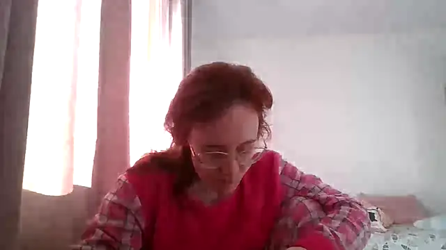Snapshot of LuckySLove chatting on April 11, 2026, 3:49 pm LuckySLove online show from April 11, 2026, 3:49 pm