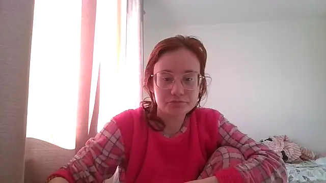 Snapshot of LuckySLove chatting on April 9, 2026, 3:07 pm LuckySLove online show from April 9, 2026, 3:07 pm
